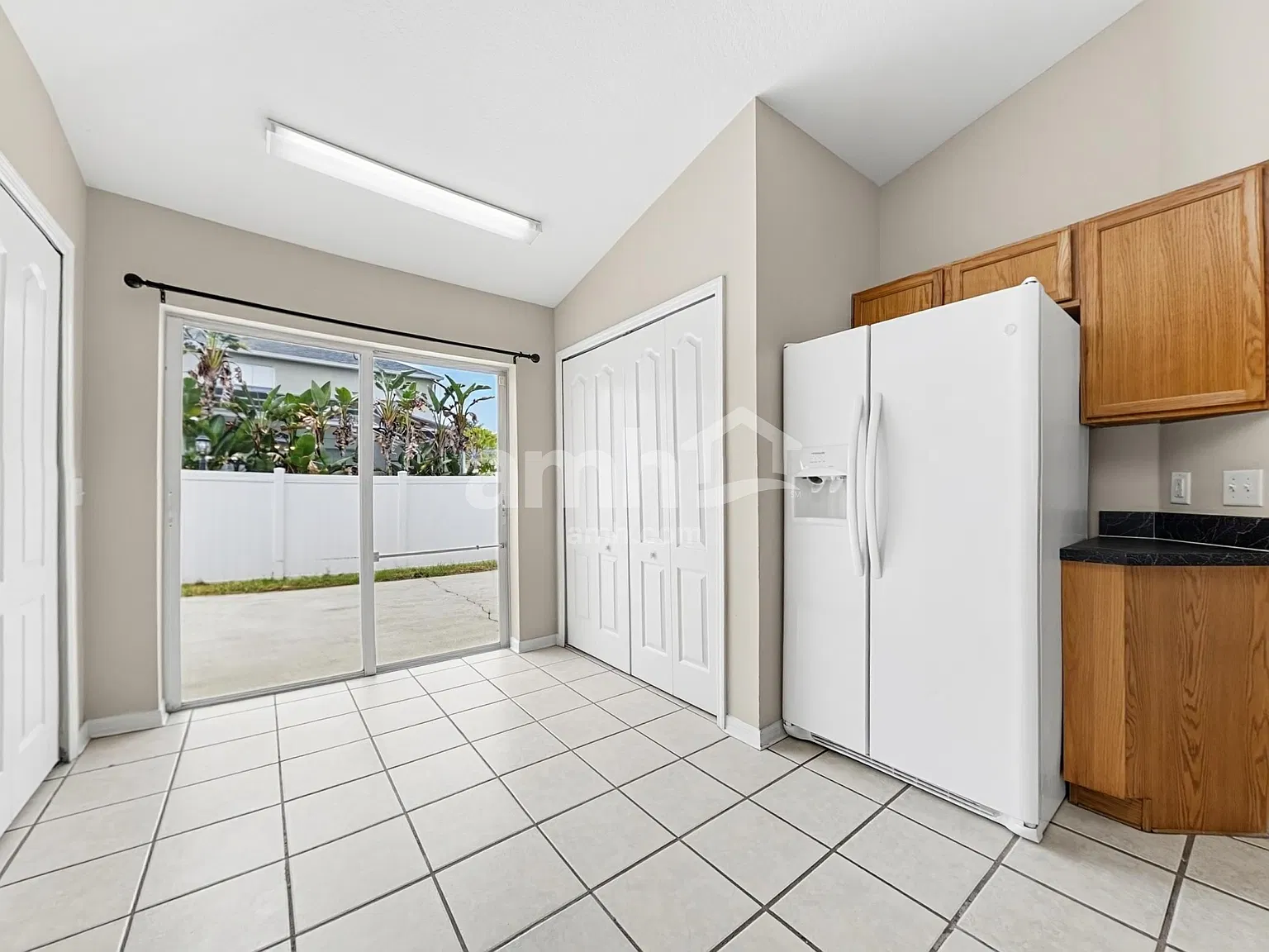 4 bed, 2.0 bath, 1505 sqft, $2,265 — Photo 4