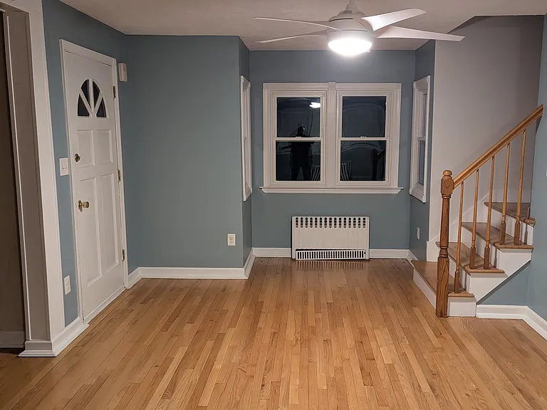 156 W Center St — Photo 8