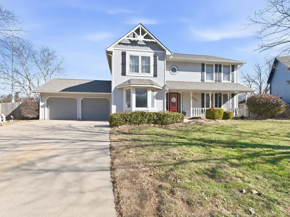 12008 W Briarwood Cir, Wichita, KS 67235