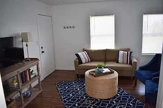 2 bed, 850 sqft, $1,450 — Photo 3