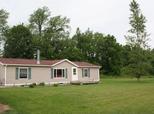 9415 Carmody Rd, Watervliet, MI 49098