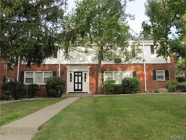 1st image of 4 Essex Ln #1010