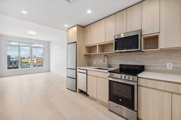 Rented by Brown Harris Stevens | media 2