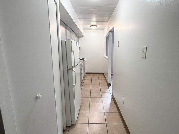5th image of 704 Orchard Ave #201
