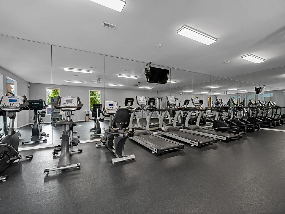 15770 Lakeside Village Dr # 460-204, photo 9