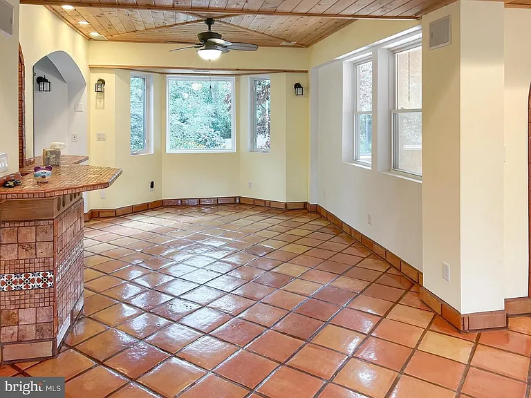 12330 Potomac View Rd — Photo 8