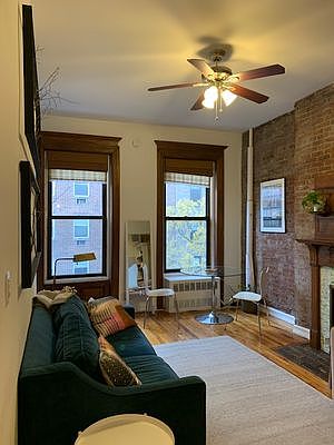 1st image of 168 W 77th St #3D