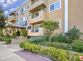 705 Westmount Dr APT 101, West Hollywood, CA 90069