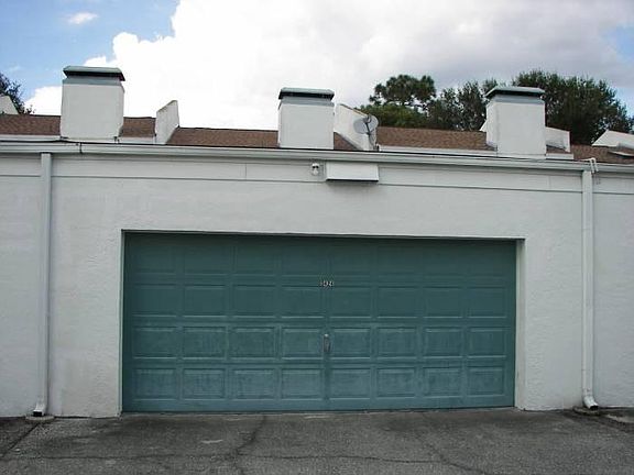 2 Car Garage