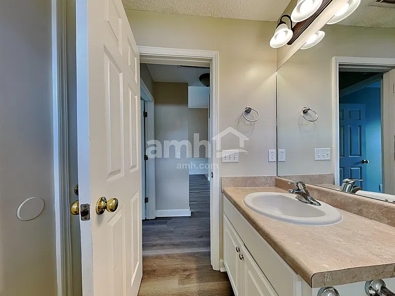 116 Grayson Ave — Photo 18