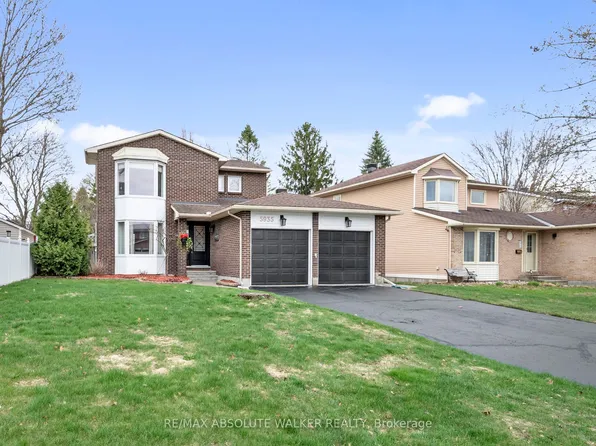 5935 Meadowglen Dr, Ottawa, ON K1C 5Z6