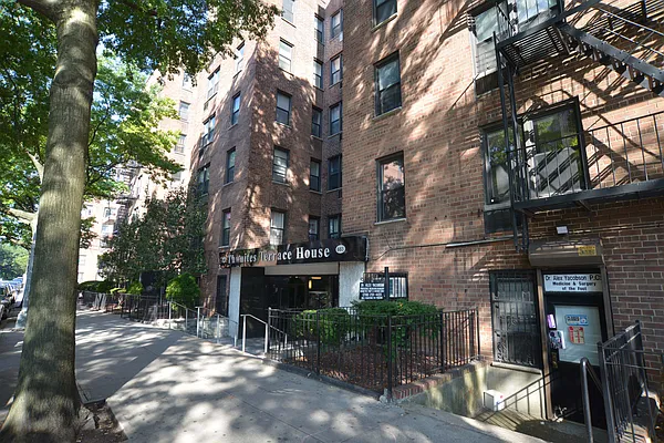 Sold by Highline Residential | media 18