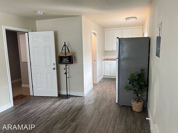 4th image of 1207 Altheimer St #10541709