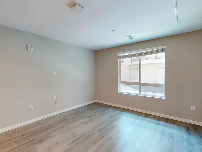 North Grove — Photo 111