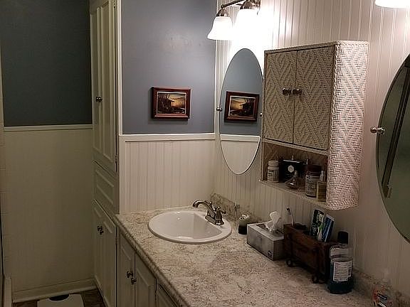 5th image of 1502 Auburn Dr