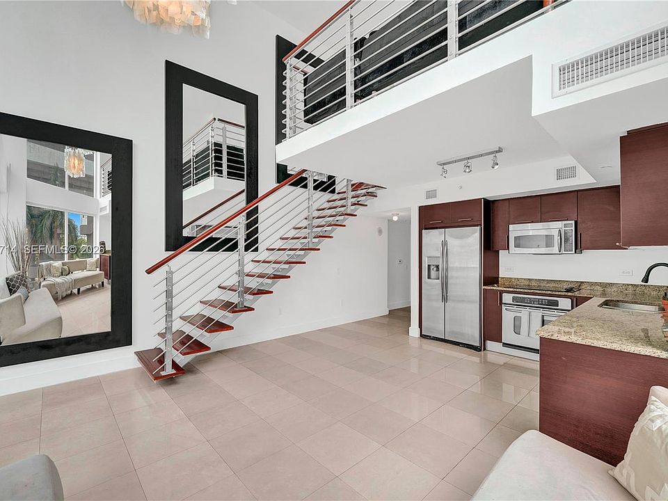 1st image of 41 SE 5th St APT 317