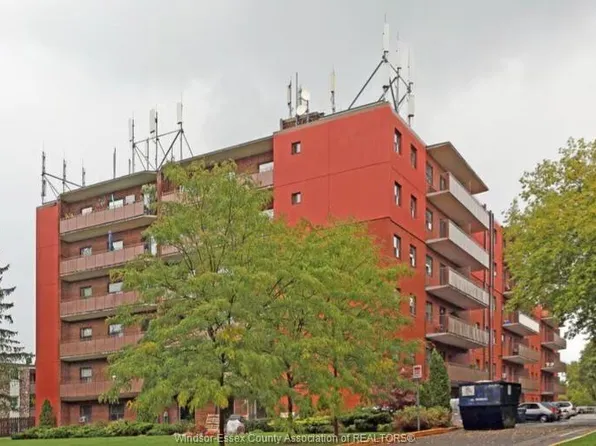 20 Bradmon Dr, Saint Catharines, ON