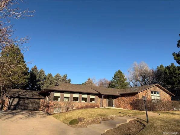 5693 E Southmoor Circle, Englewood, CO 80111