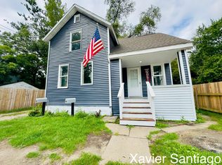1326 Cameron St, Kalamazoo, MI 49001