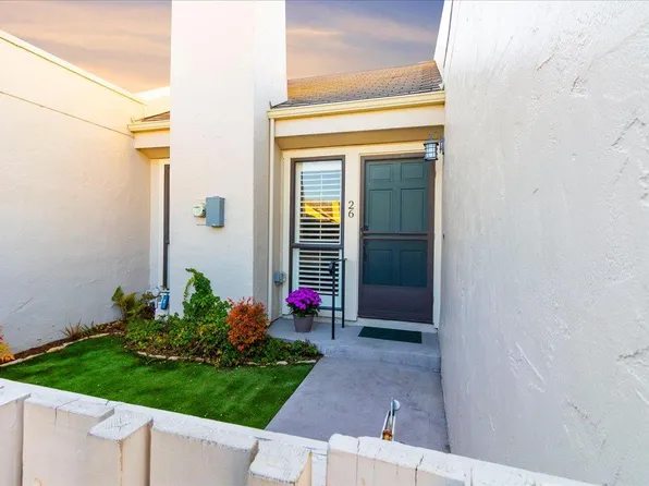 4000 Rio Rd APT 26, Carmel, CA 93923