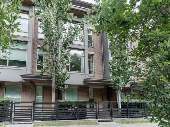 5510 Oak St, Vancouver, BC V6M 2V6