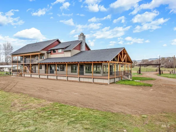 46131 Snake River Rd, Richland, OR 97870