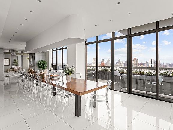 5th image of 422 E 72nd St