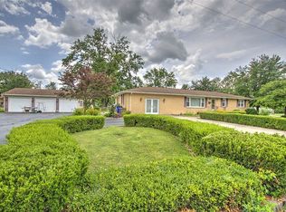 3875 E Maynor St, Decatur, IL 62521