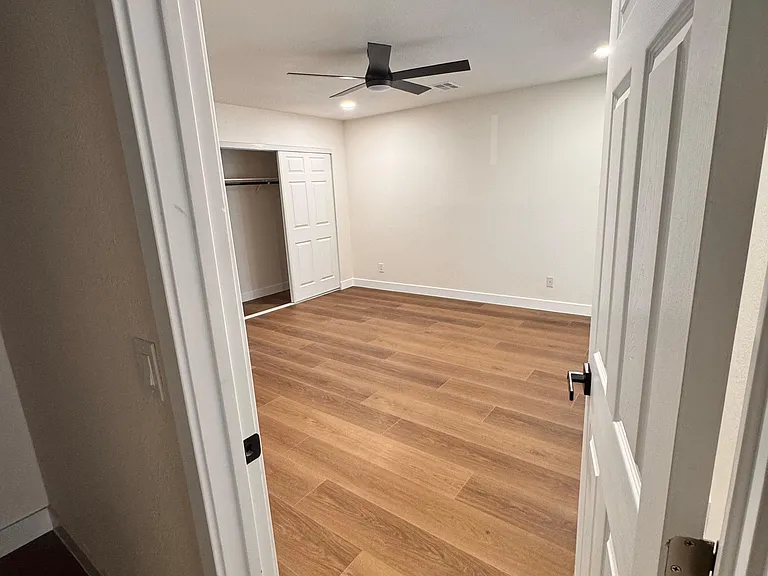 1321 Nadine Way — Photo 16