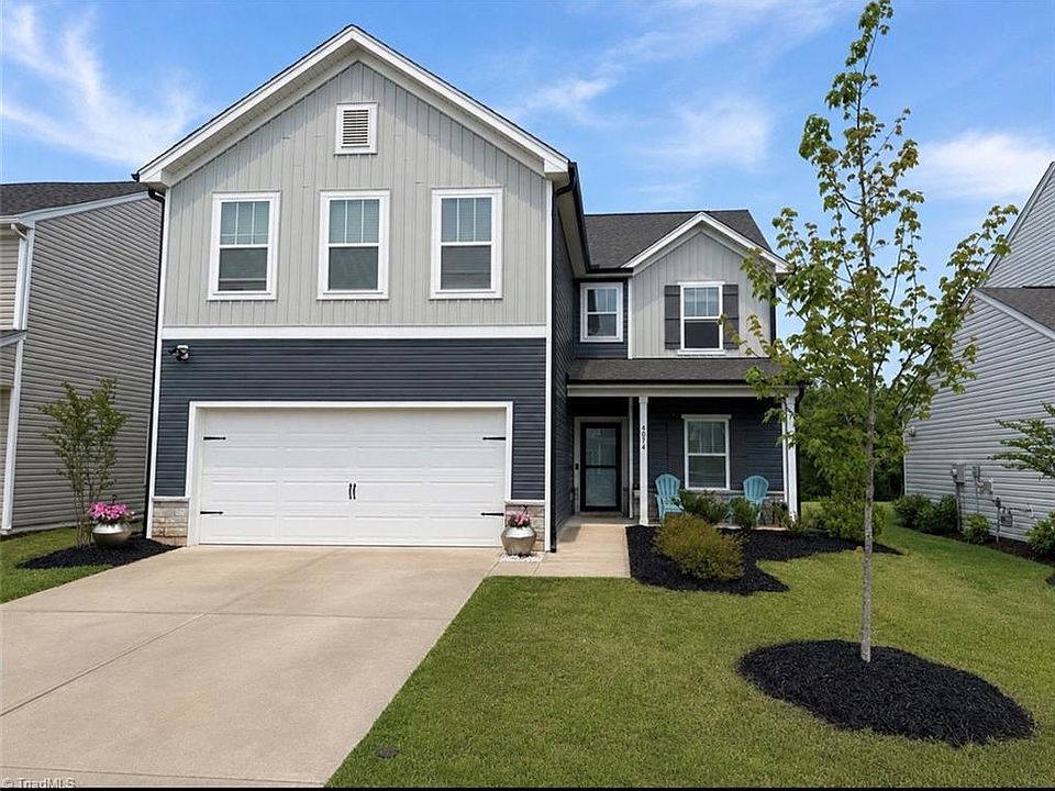 1st image of 4074 Monteray Cir