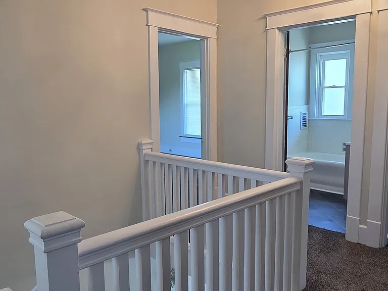 2201 Bashford Manor Ln — Photo 23