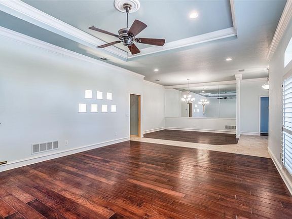 3rd image of 17604 Squaw Valley Dr