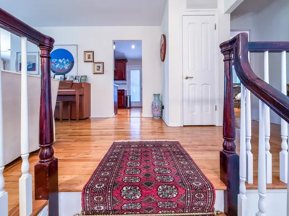 138-35 11th Avenue image 11 of 51