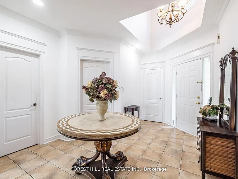 41 Cedar Springs Dr — Photo 4
