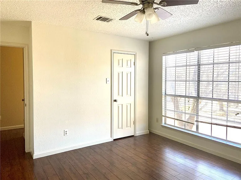 13305 Black Canyon Dr — Photo 19