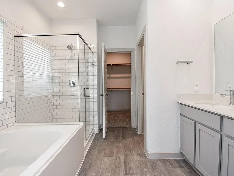 8030 Milam Ln — Photo 7