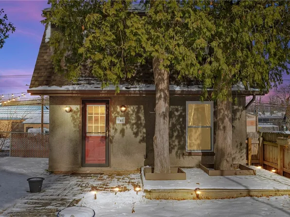 4 Woodneath Cres, East Rochester, NY 14445