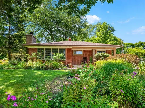 5751 South 22nd STREET, Milwaukee, WI 53221