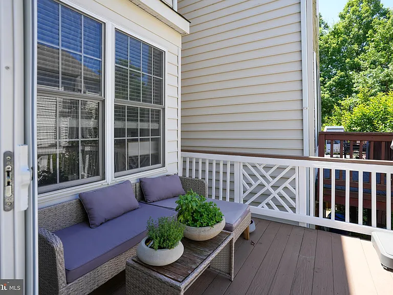 4658 Hummingbird Ln — Photo 21