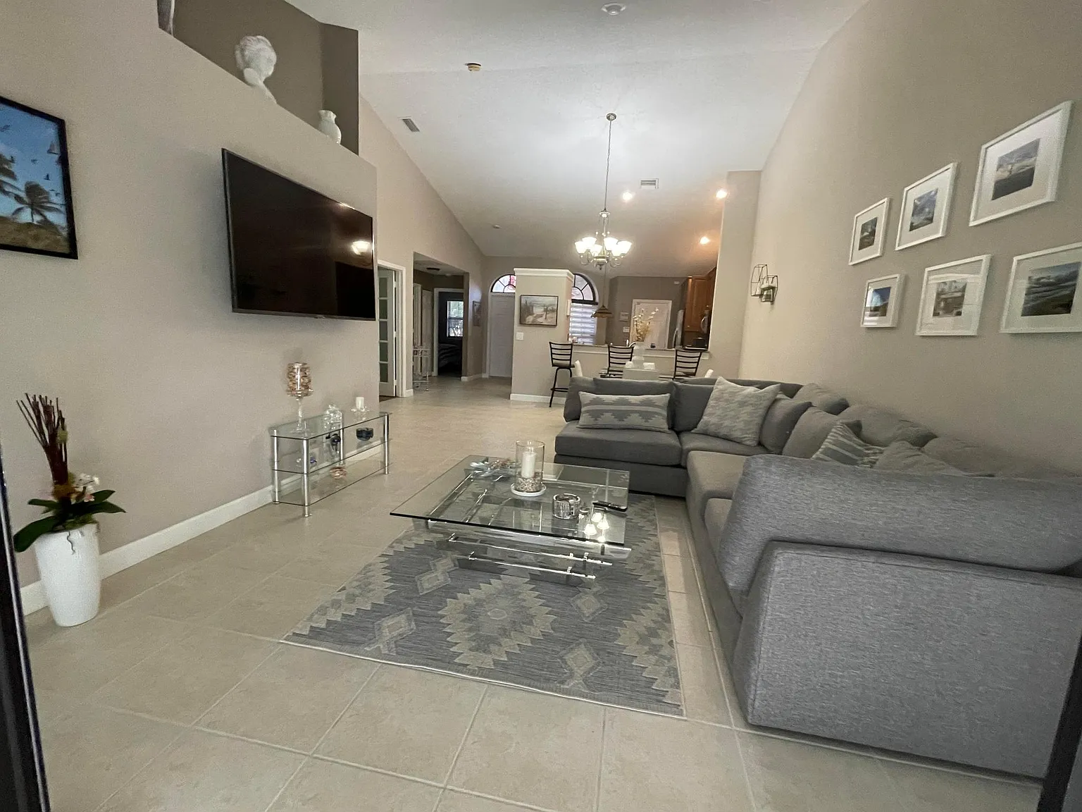 3 bed, 1675 sqft, $4,600 — Photo 4