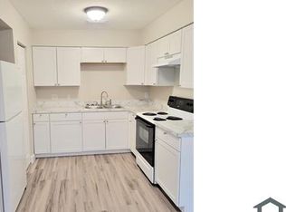 1008 SW 60th Ter #B, Gainesville, FL 32607