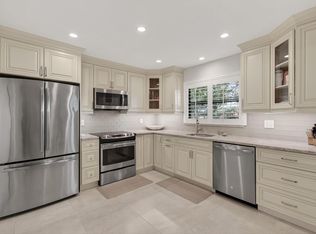 4490 Nutmeg Tree Ln APT B, Boynton Beach, FL 33436