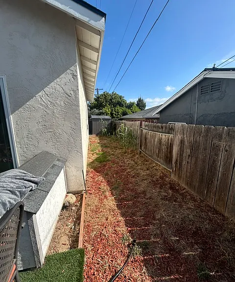656 Dennis Ave — Photo 6