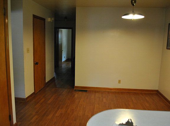 3rd image of 436 Pinecrest Dr