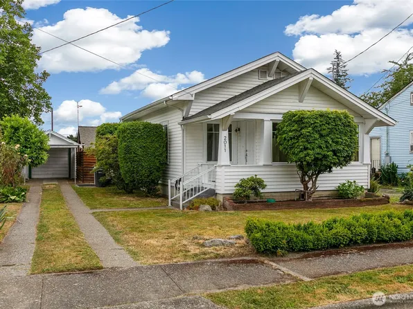 2011 9th Street, Bremerton, WA 98337