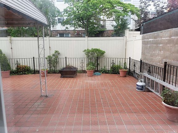 3rd image of 15-56 216th St #1