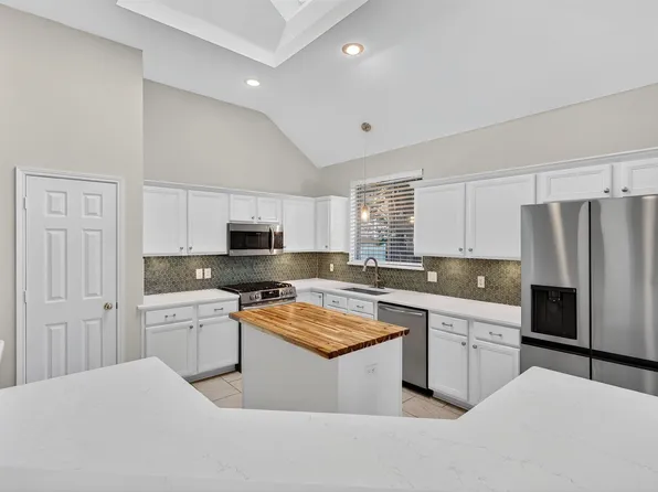1420 Bosher Dr, Cedar Hill, TX 75104