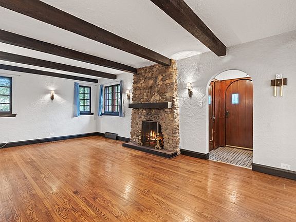 4th image of 9247 S 53rd Ct