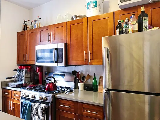 Rented by Bold Marketing | media 18