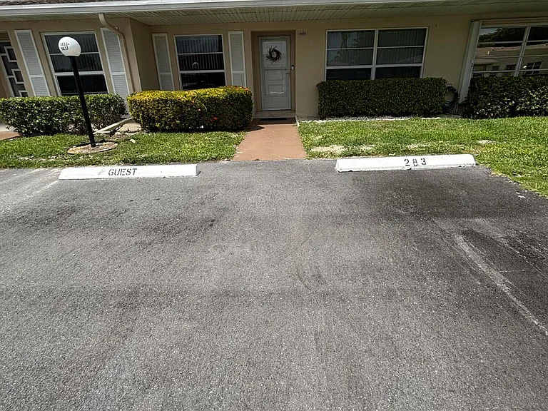 8833 Bella Vista Dr #8833 — Photo 32